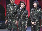 “麻辣女兵”集体飙泪告白父母