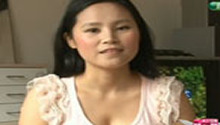 苦涩女孩坚持梦想